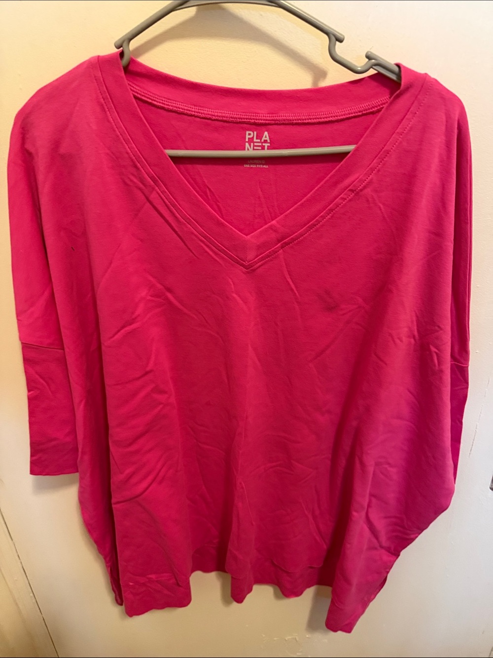 Planet V-Neck Women's Sweatshirt in Bright Pink